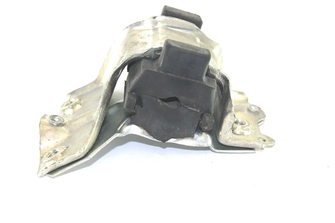 A2438 – DEA PRODUCTS Motor Mount, OE Replacement Painted Steel And Rubber Single